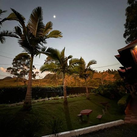 El Cielo Jardin Hotel Exterior foto